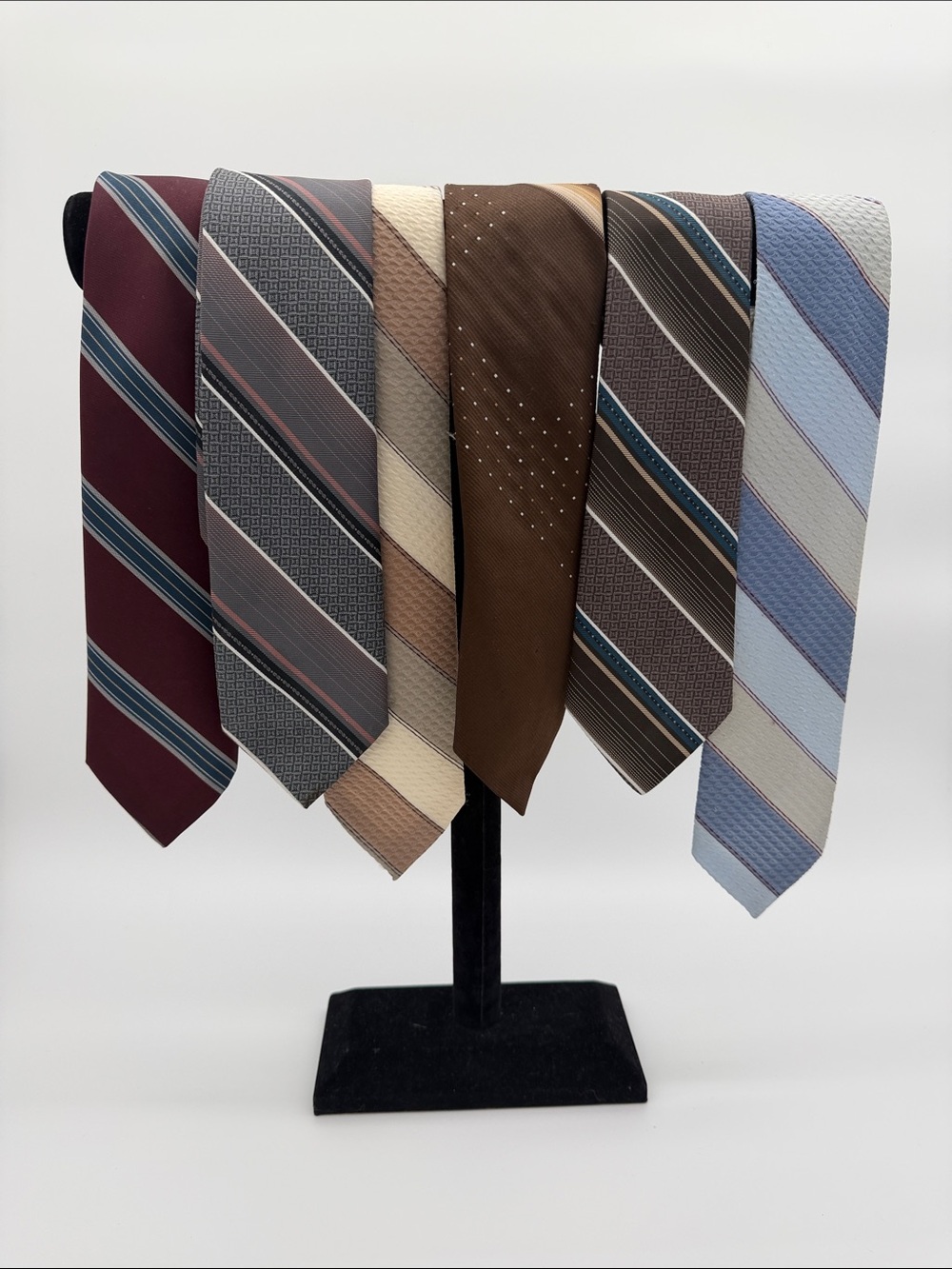 6 Vintage Classic Men's Clip On Necktie Collection